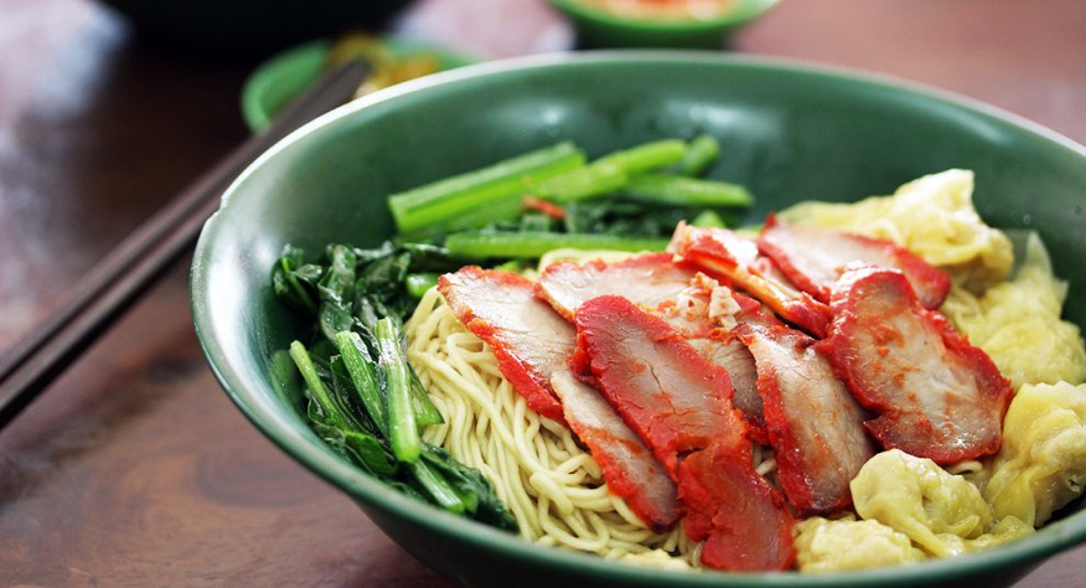 シンガポール食べ歩きログ第3弾:腰のあるワンタン麺